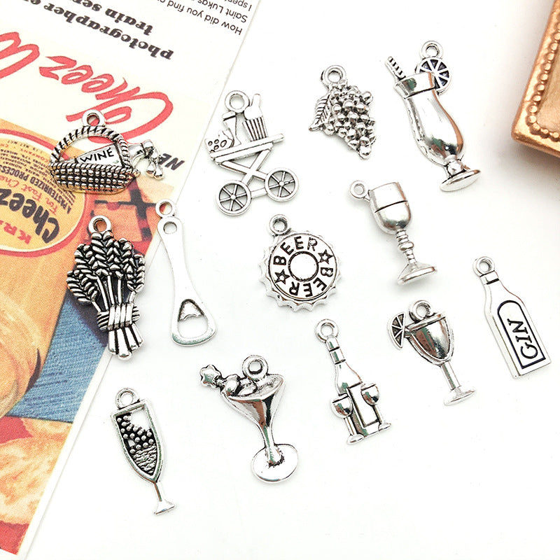 Antique Zinc Alloy Charm Pendants Style 2818