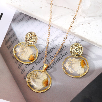 Gold Tone Irregular Pressed Flower Necklace and Stud Earrings