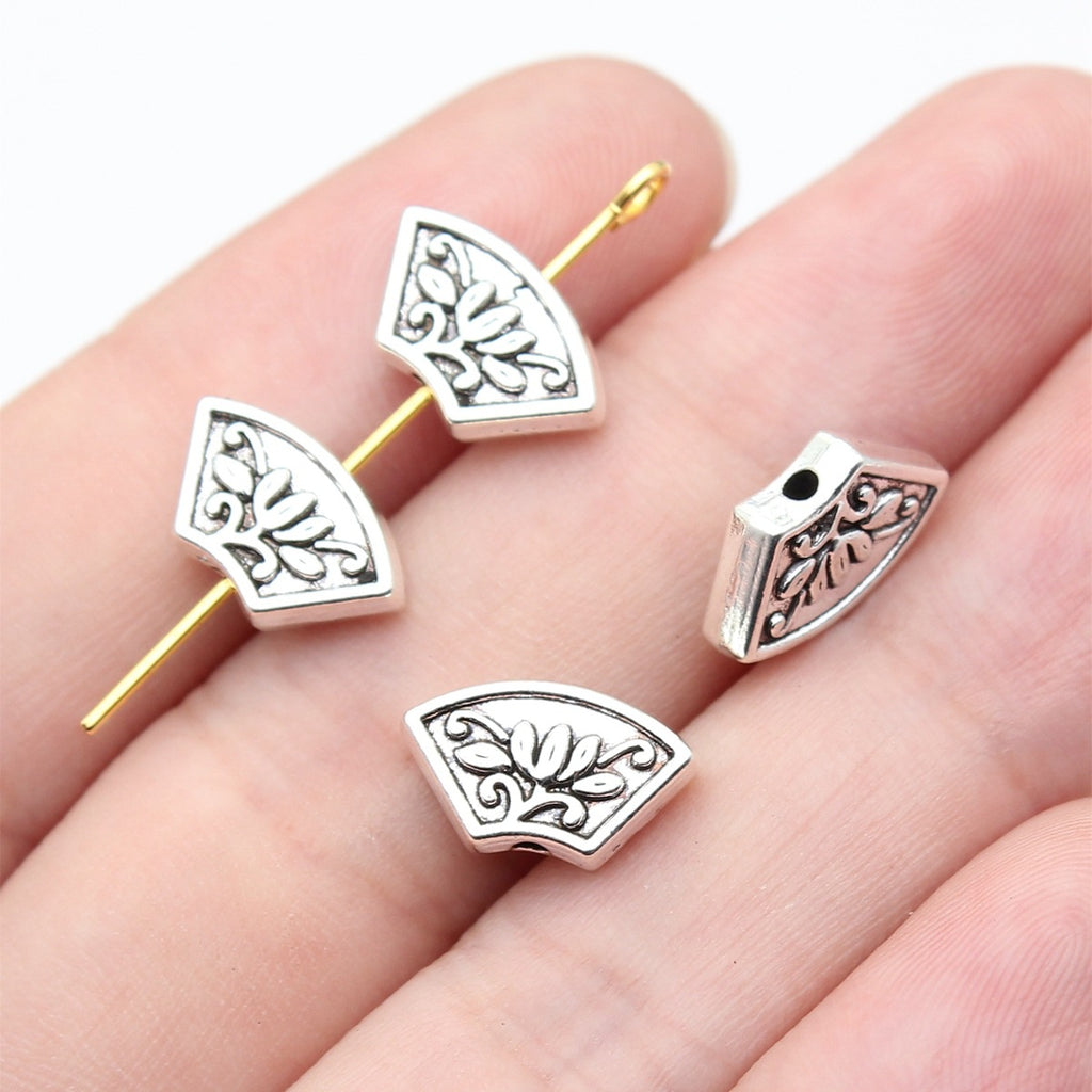 13x7.5x3.2mm 1.05g Antique Silver Zinc Alloy Fan Flower Pattern Small Hole Spacer Beads for Jewelry Making