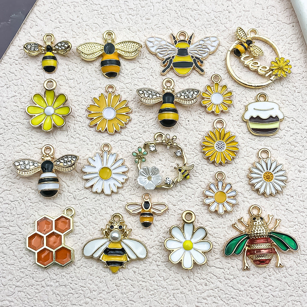 Enamel Zinc Alloy Bee Daisy Honeycomb Honey Jar Charm Pendant for DIY Keychain Jewelry