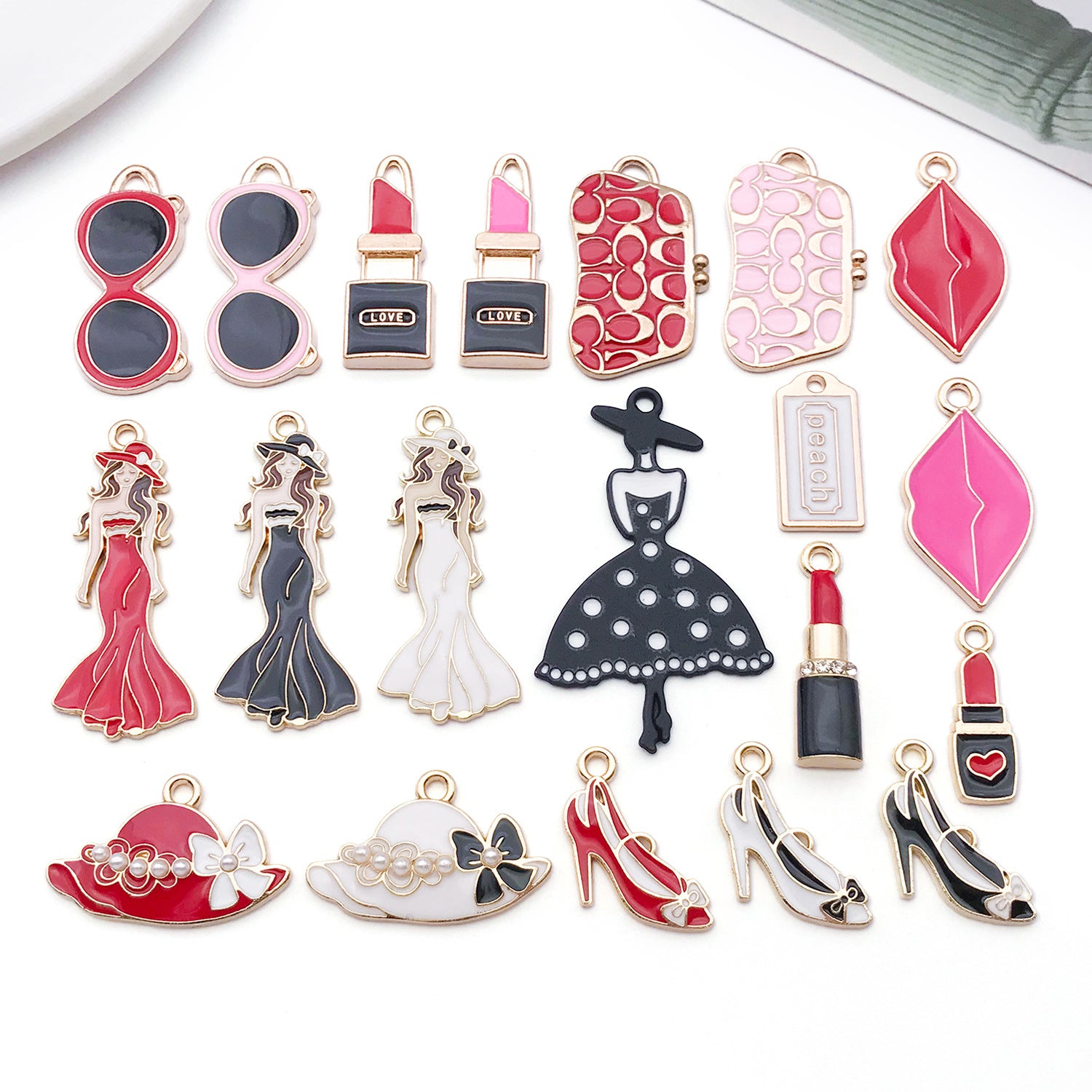 Zinc Alloy Enamel Lipstick High Heel Charm Pendant for Necklace Bracelet Earring Making