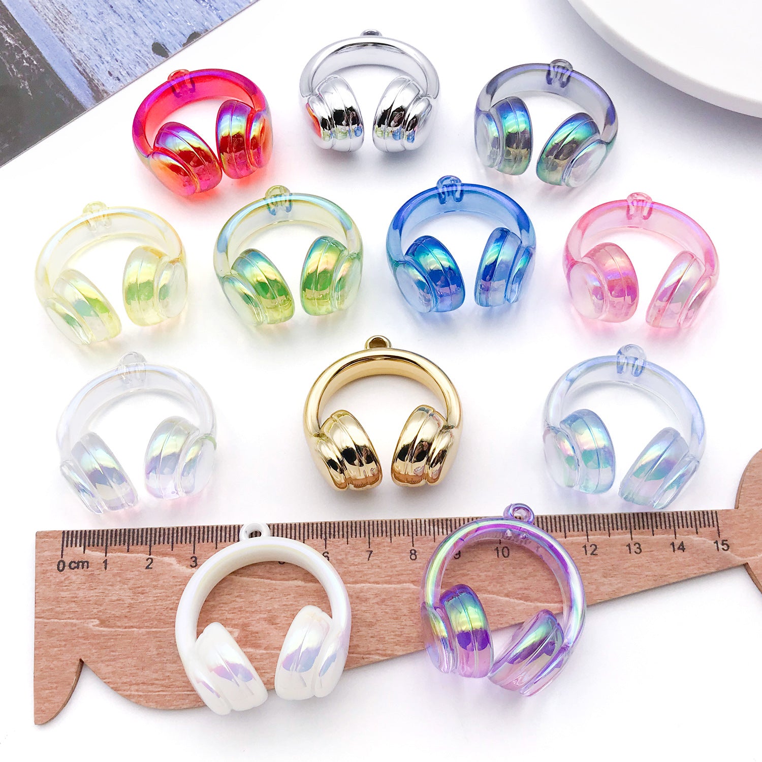 Transparent UV Iridescent Acrylic 3D Headphones Charm Pendant for DIY Keychain Jewelry