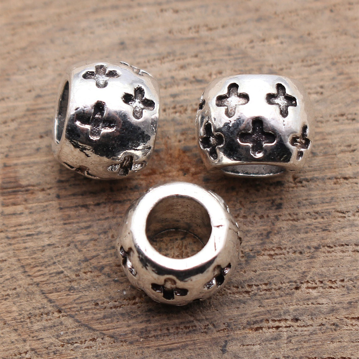 11x11x8.3mm 2.6g Antique Silver Zinc Alloy Cross Flower Textured Large Hole Spacer Beads for DIY Bracelets