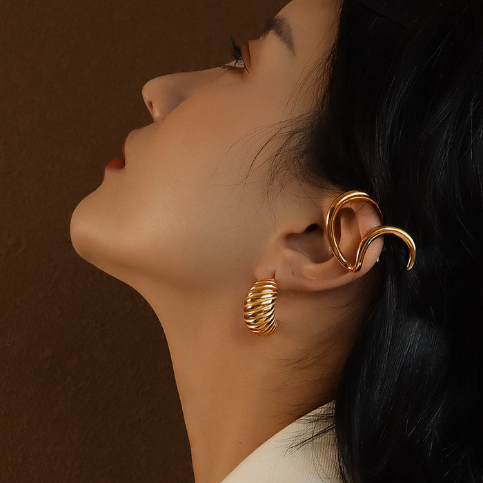 Ribbed Croissant C-Shape Stud Earrings Gold Or Steel