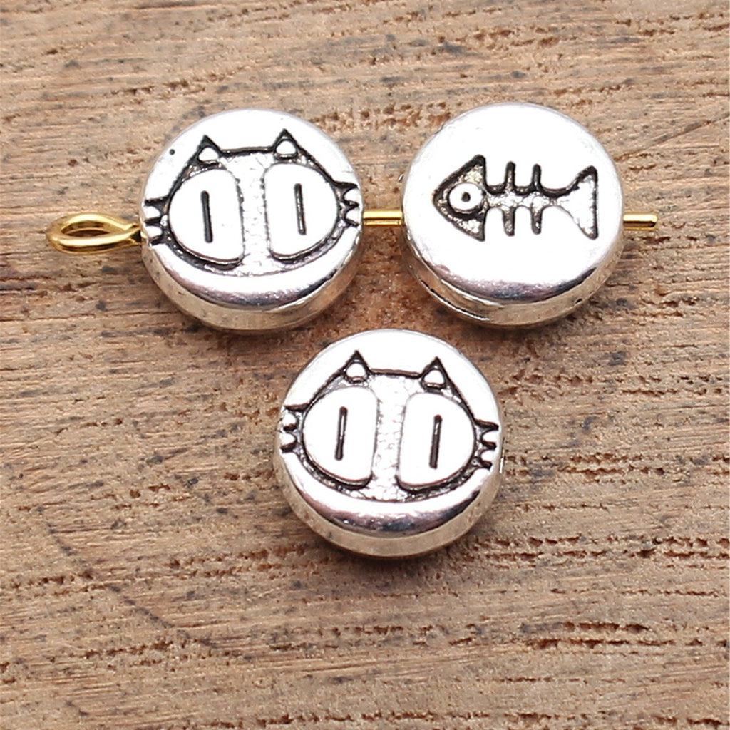 9.2x8.9x3.8mm 1.2g Antique Silver Zinc Alloy Cat Fishbone Pattern Round Flat Spacer Fish Beads for DIY Jewelry