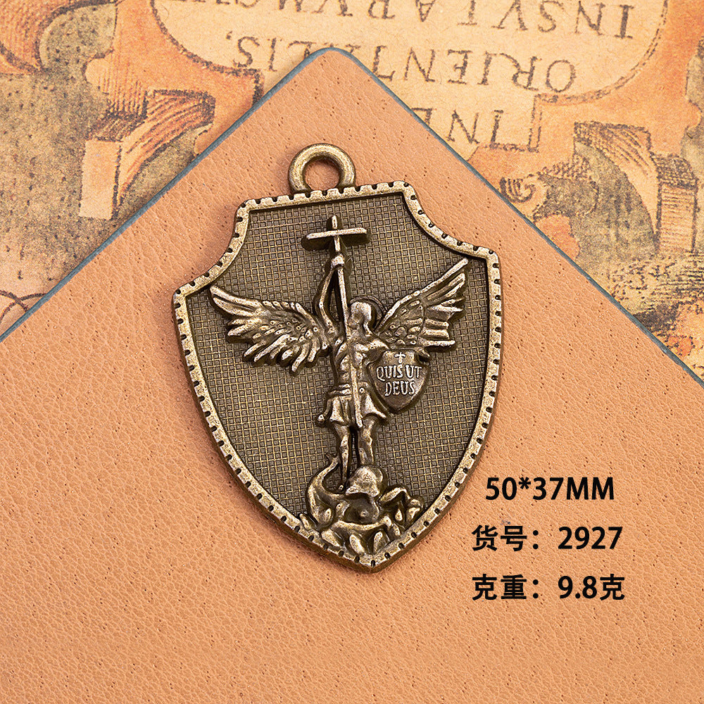 Vintage Knight Shield Alloy Charm Pendant for Men's Necklace