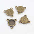 Round Three-Loop Cabochon Connector Trays in Two Finishes view 4