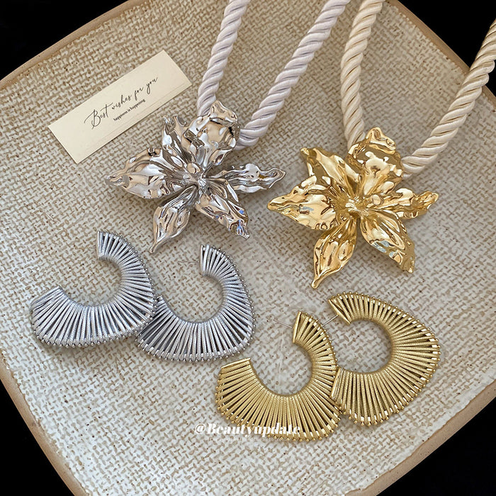 Metal Flower Cord Necklace Fan Hoop Earrings 3 Styles