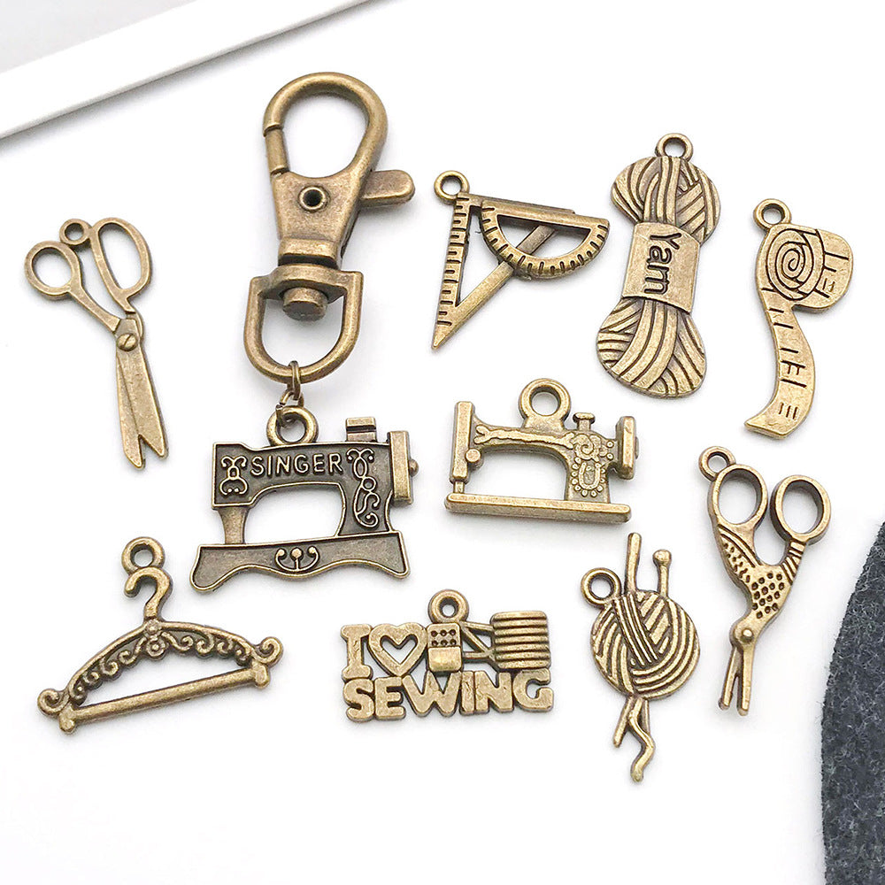 Vintage Zinc Alloy Sewing Machine Charm Pendant for DIY Keychain Bracelet Necklace