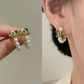 Gold Tone Flower And Pearl Cluster Stud Earrings Fashion Jewelry view 1