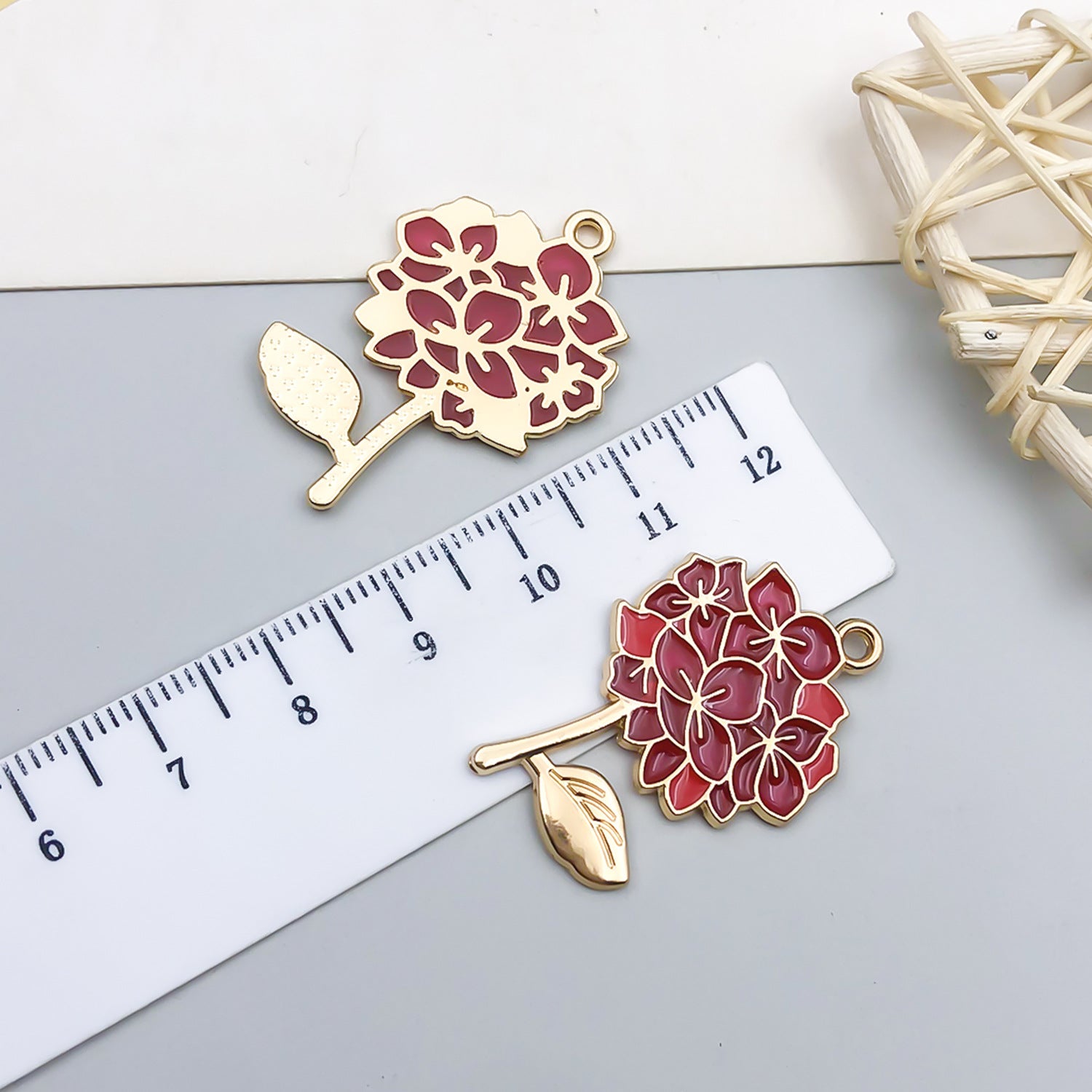 Zinc Alloy Sunflower Lily Rose Bouquet Enamel Charm Pendant for DIY Keychain Necklace