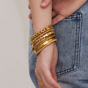 Stainless Steel Geometric Heart Clasp Bangles Gold Steel