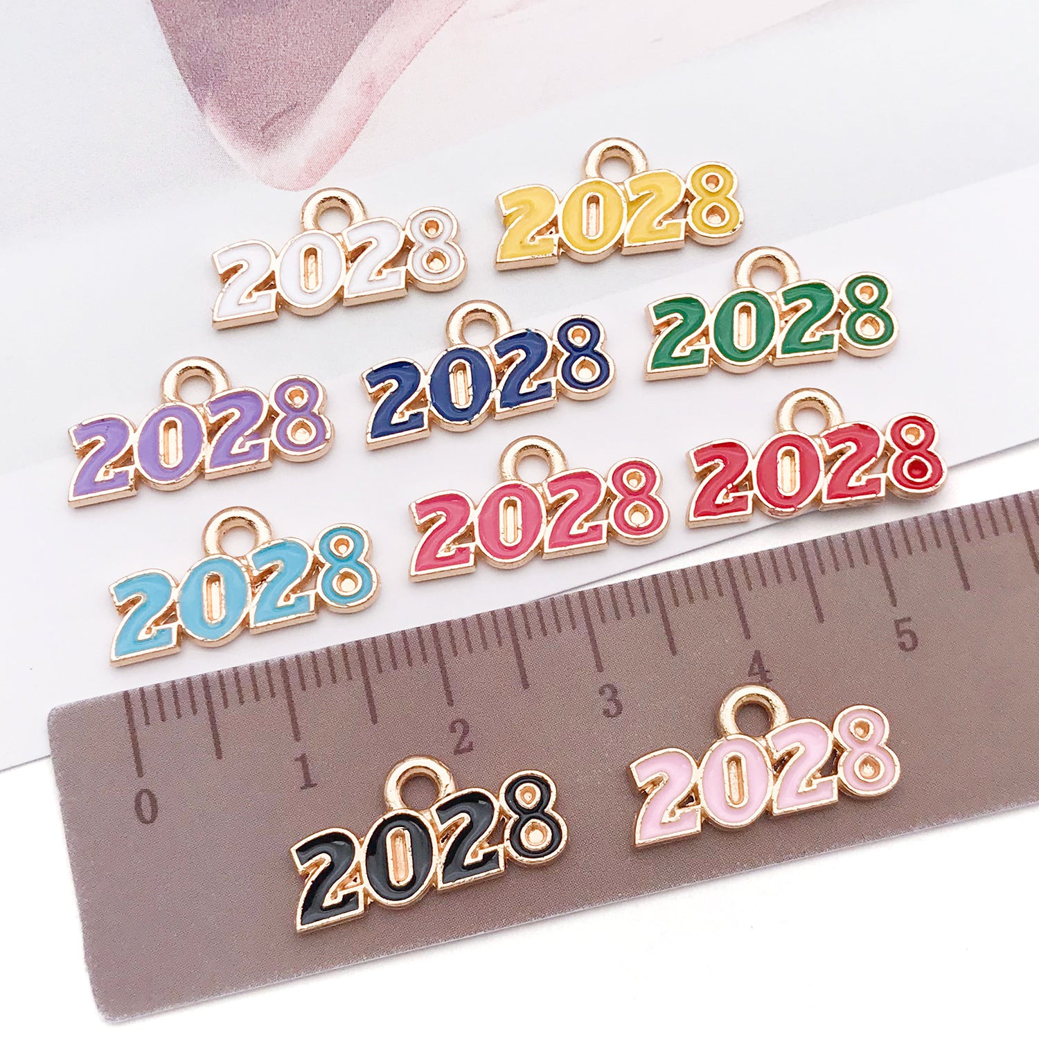 Electroplated Enamel Zinc Alloy 2028 Year Number Charm Pendant for DIY Bracelet Necklace