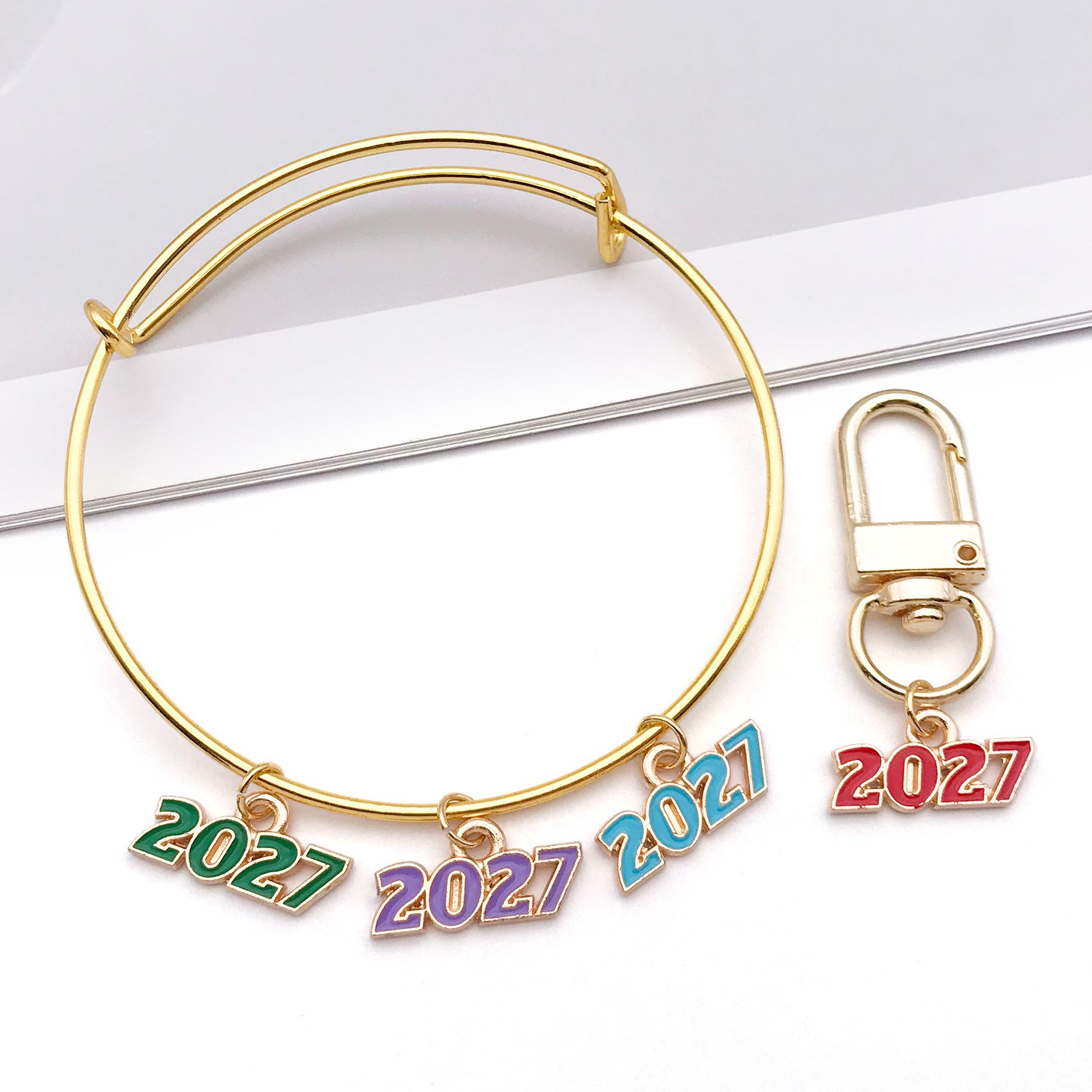 KC Gold Enamel Zinc Alloy 2026 2027 2028 Year Number Charm Pendant for DIY Jewelry — 9×18mm