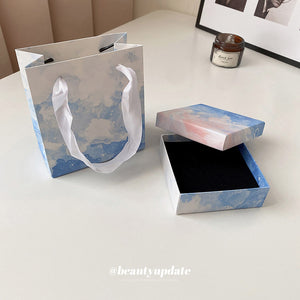 Blue Cloud Print Jewelry Bag And Square Jewelry Box