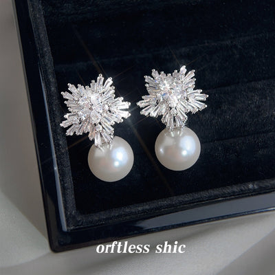 Snowflake zircon pearl drops in black jewelry box