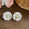 White Daisy