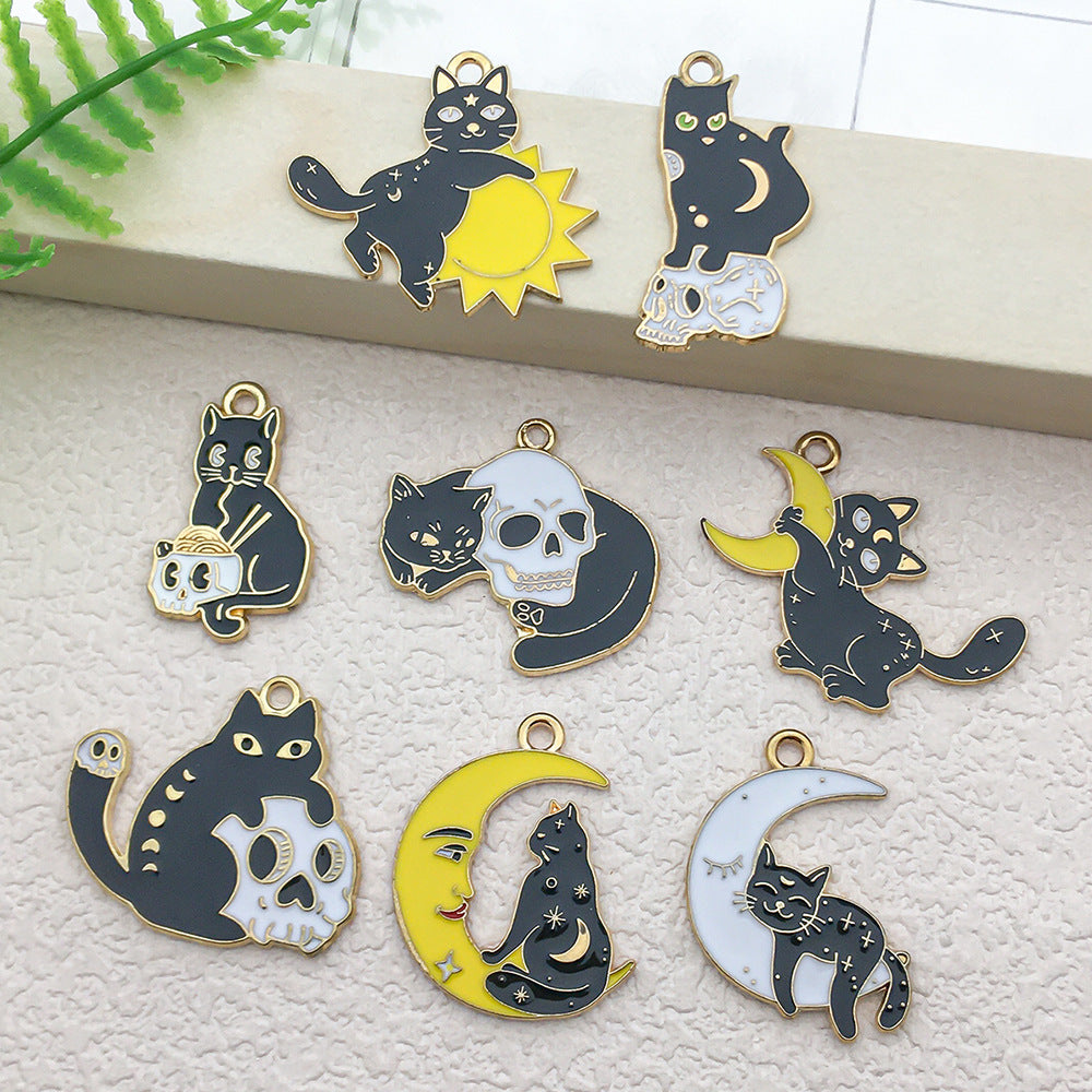 Black White Zinc Alloy Hugging Cat Charm Pendant for DIY Necklace Earring Jewelry Making