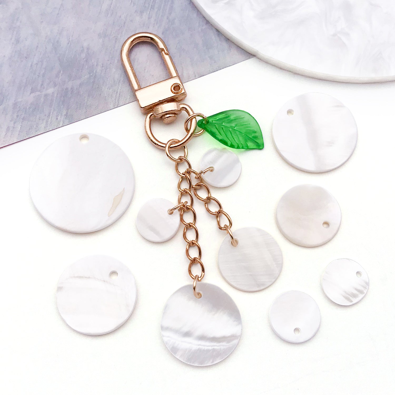 Zinc Alloy Shell Disc Charm Pendants for DIY Bracelet Necklace Jewelry Making