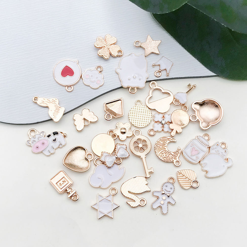 White Enamel Zinc Alloy Charm Pendant for DIY Bracelet Necklace and Keychain Jewelry