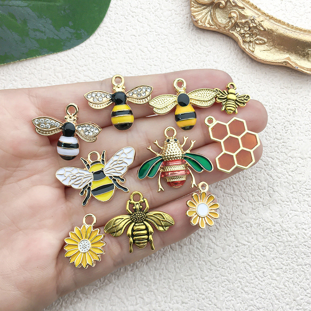 Enamel Zinc Alloy Bee Charm Pendant for DIY Hair Accessories Bracelet Necklace Jewelry