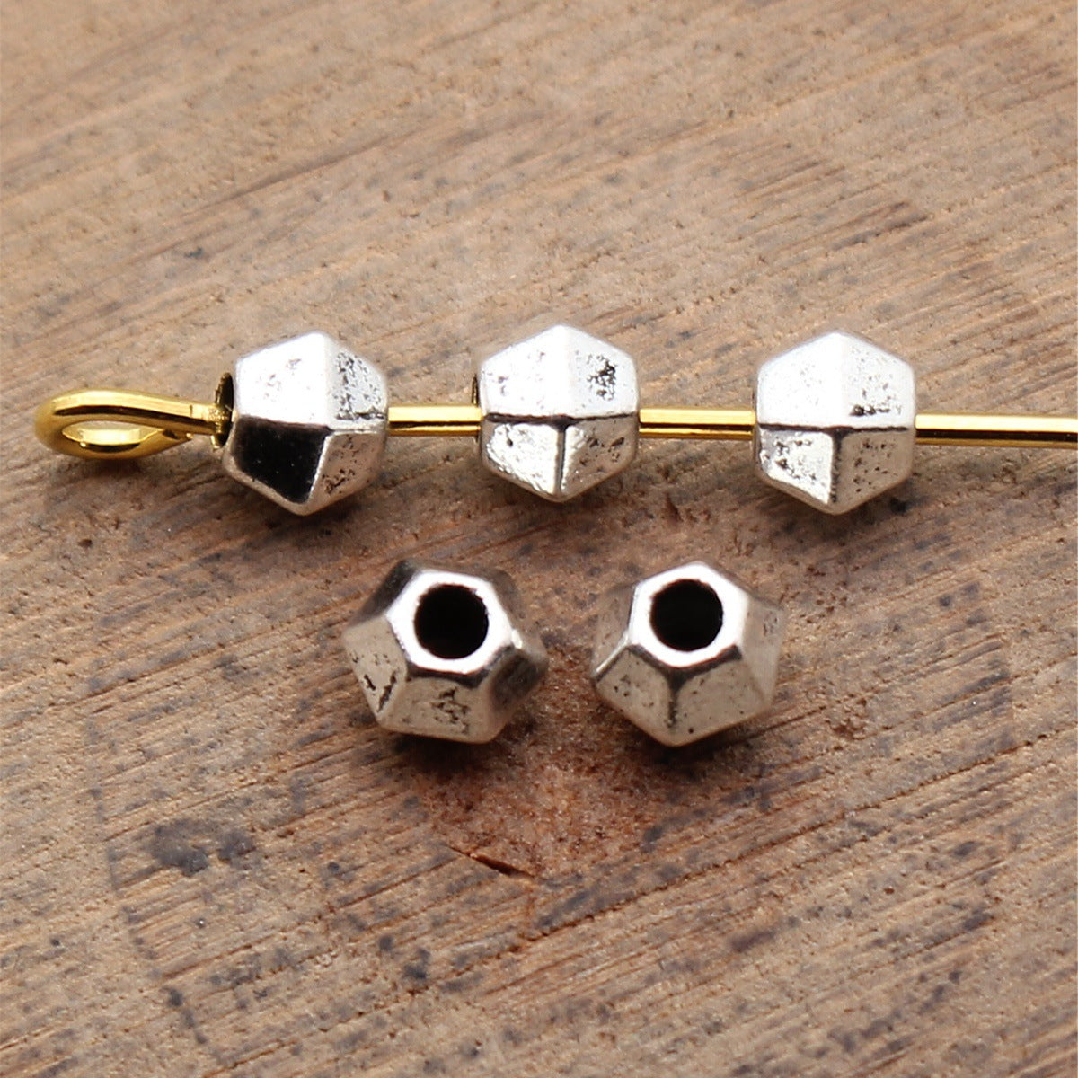 4.7x4.7x3.7mm 0.19g Multicolor Zinc Alloy Hexagon Geometric Polyhedron Loose Metal Beads for Bracelet Making