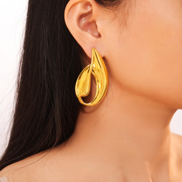 Gold Irregular Leaf Openwork Statement Stud Earrings