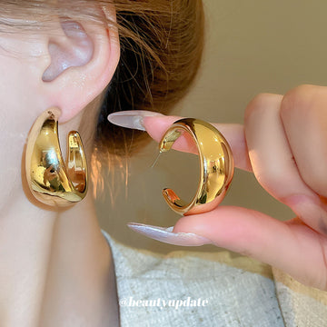 Wide Polished C Curve Statement Hoop Earrings in Gold Tone