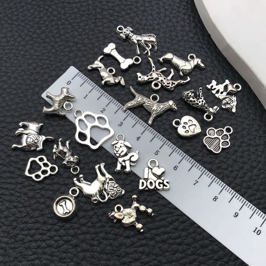 Antique Silver Zinc Alloy Dog Animal Charm Pendant for Bracelet Necklace DIY
