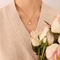 Gold Teardrop Cap Faux Pearl Pendant Necklace Chain view 4