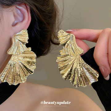 Gold Textured Folded Fan Statement Stud Earrings With Ridges