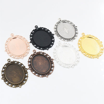 Ornate oval pendant trays showing the overall assortment