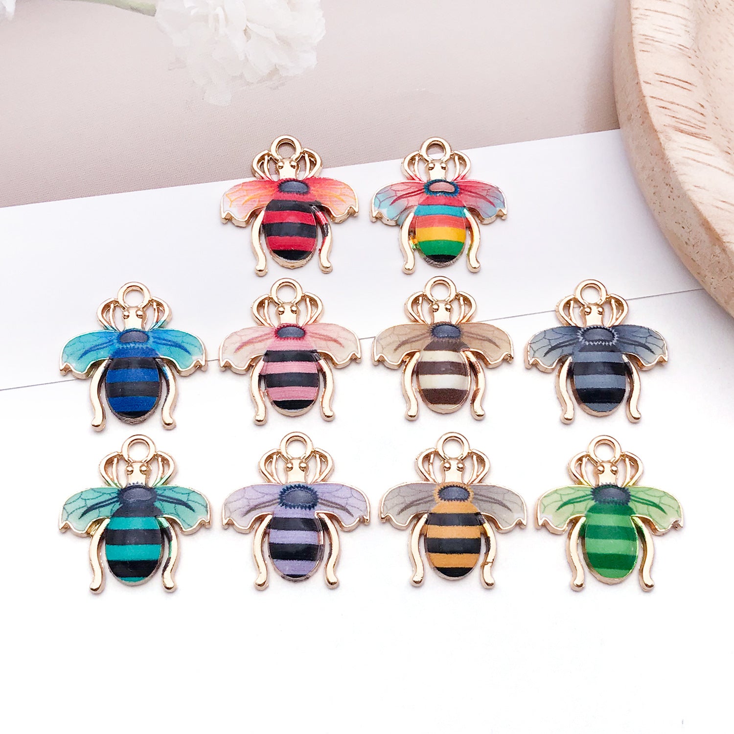 Colorful Enamel Zinc Alloy Bee Charm Pendant for DIY Necklace Bracelet Earrings