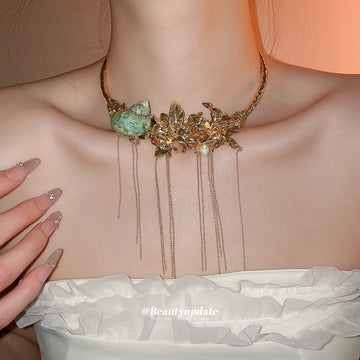 Gold Tone Floral Choker Necklace with Green Shell and Chain Fringe