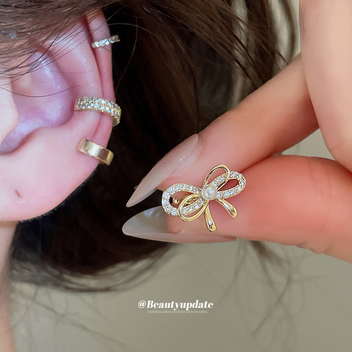 Gold Tone Crystal Bow and Pearl Ear Cuff Jewelry Set