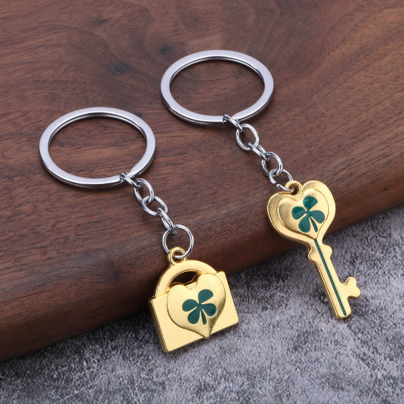 Lucky Four-Leaf Clover Zinc Alloy Couple Keychain Gift Set