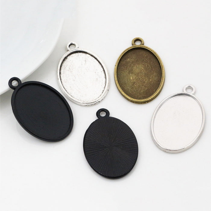 Plain Oval Pendant Bezel Trays in Three Antique Finishes
