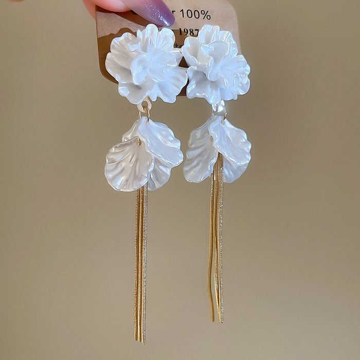 Floral Petal Chain Drop Earrings in White and Navy