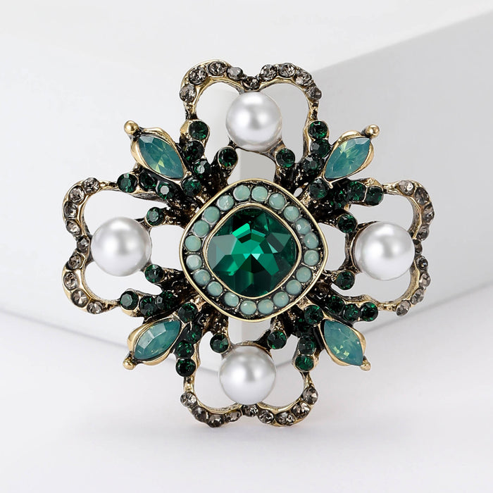 Baroque Pearl Crystal Flower Brooch in Four Colors