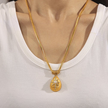 Gold Shell Star Pendant Necklace Snake Chain or Black Beads