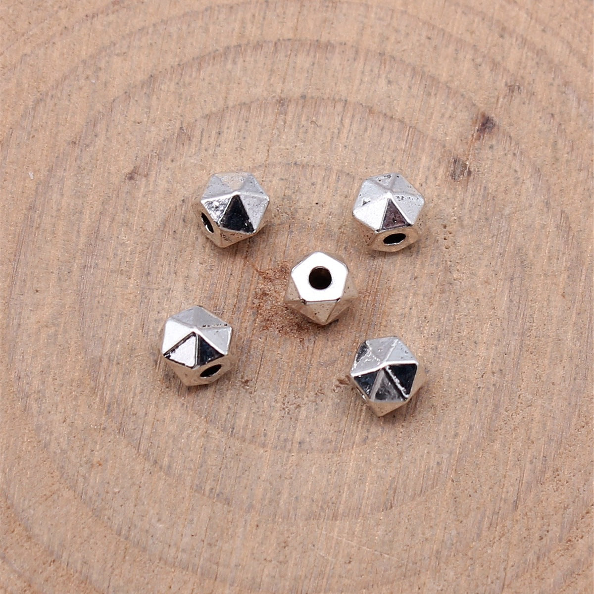 4.4x4.4x5.1mm 0.4g Multicolor Zinc Alloy Geometric Cut Small Hole Spacer Beads for DIY Bracelet Making