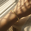 Twisted Herringbone Snake Chain Gold Bracelet 17cm view 4