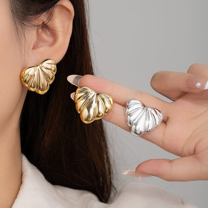 Sculpted Ridged Heart Statement Stud Earrings in Two Colors