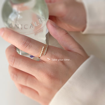 Gold Tone Open Crossover Pearl And Clear Stone Adjustable Ring