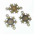 Snowflake Round Pendant Bezel Settings in Three Finishes view 4