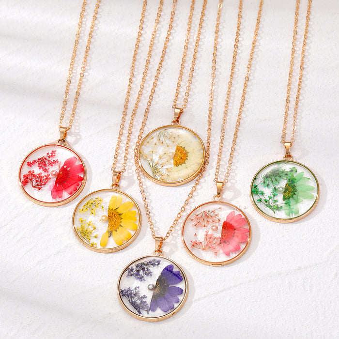 Gold Tone Round Resin Pressed Daisy Pendant Necklaces in Six Colors