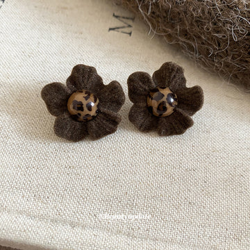 Brown Fabric Flower and Polka Dot Stud Earrings Set
