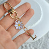 White Daisy L