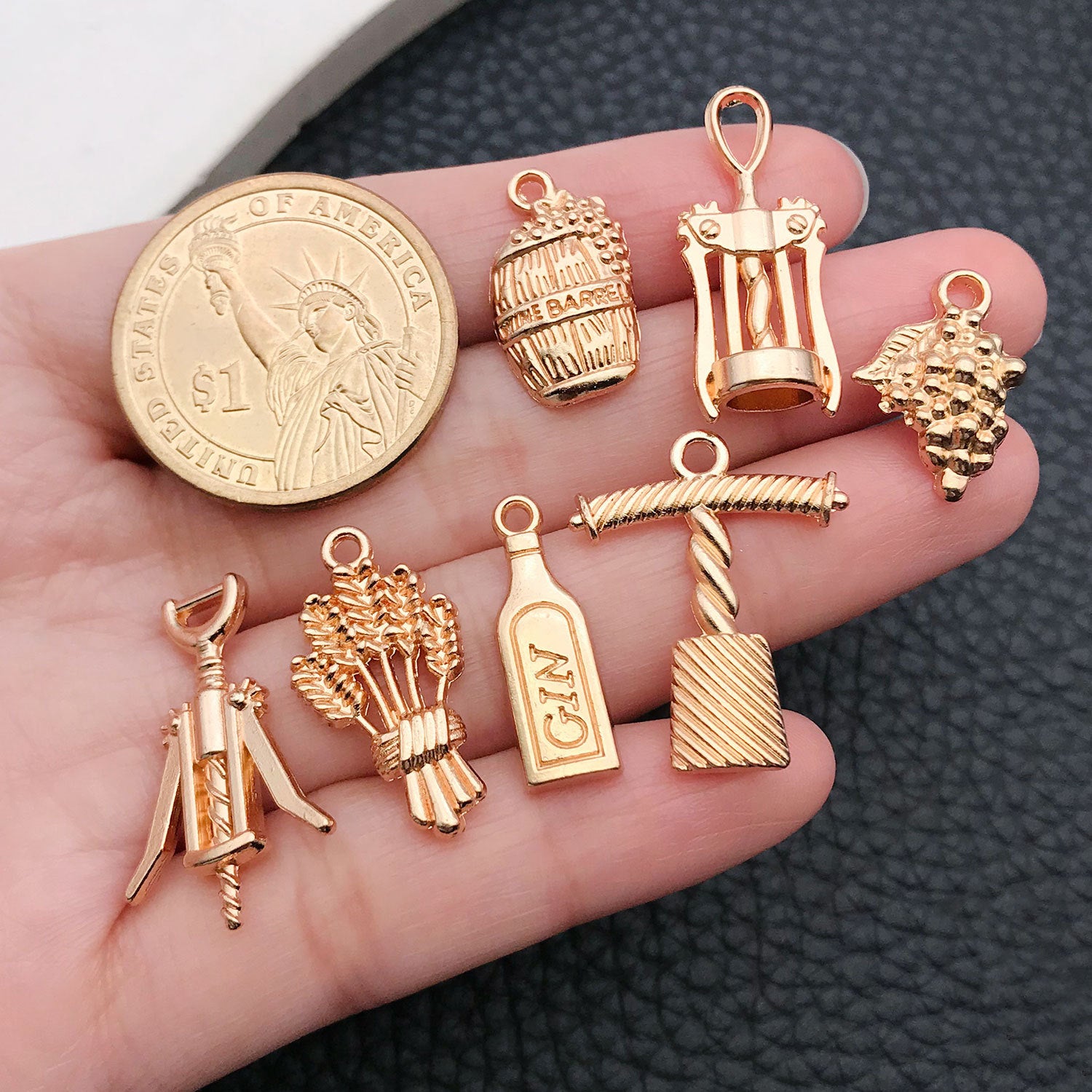 Vintage Zinc Alloy Red Wine Grape Charm Pendant for DIY Bracelet Necklace Keychain
