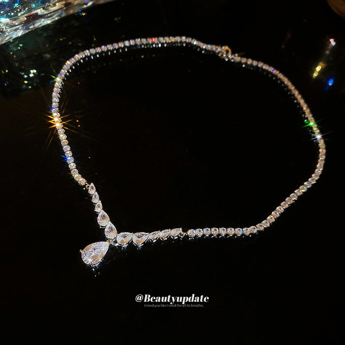 Silver Teardrop Pendant Crystal Necklace Decorative Jewelry Design